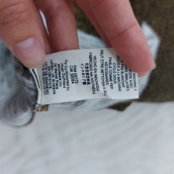 We The Free Leopard Print Short Sleeve Clare Tee - Picture 7 of 11